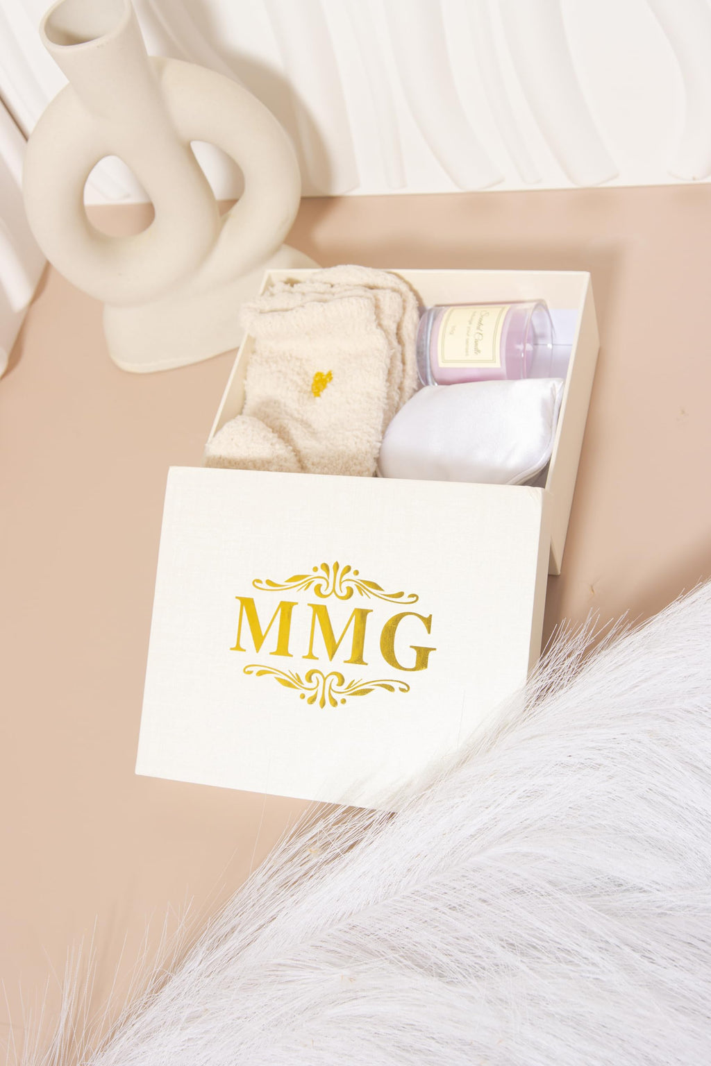Spa Gift Set for Women – Self Care Gift Basket with Candle, Cozy Socks & Silk Eye Mask – Birthday/Mothers Day Gifts for Women, Stress Relief, Relaxation Gifts for Her, Mom, Wife
