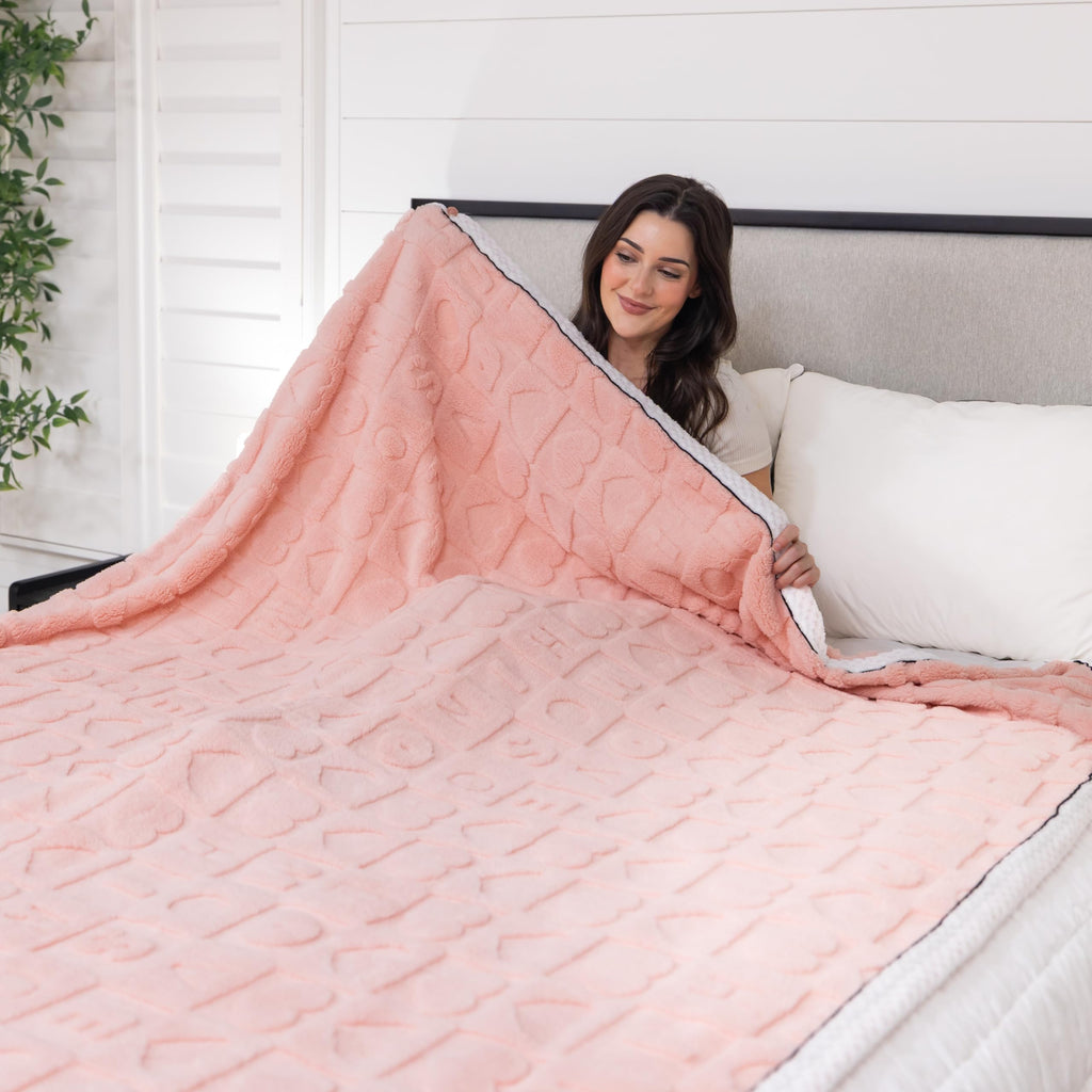 MYMODAGLAM Cream Beige Double-Sided Sherpa-Knit Blanket – Oversized 60x80, Plush Heart Pattern, Gift Bag Included