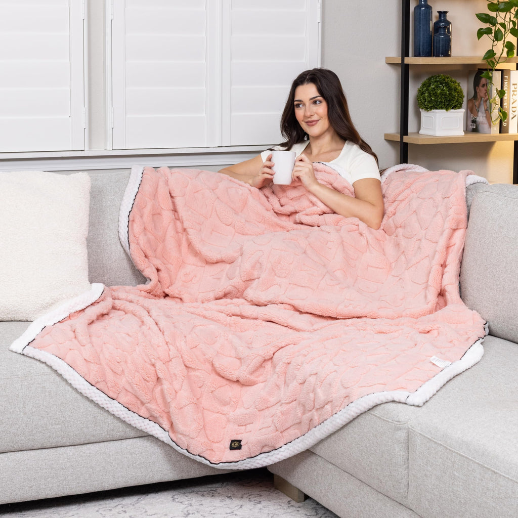 MYMODAGLAM Cream Beige Double-Sided Sherpa-Knit Blanket – Oversized 60x80, Plush Heart Pattern, Gift Bag Included